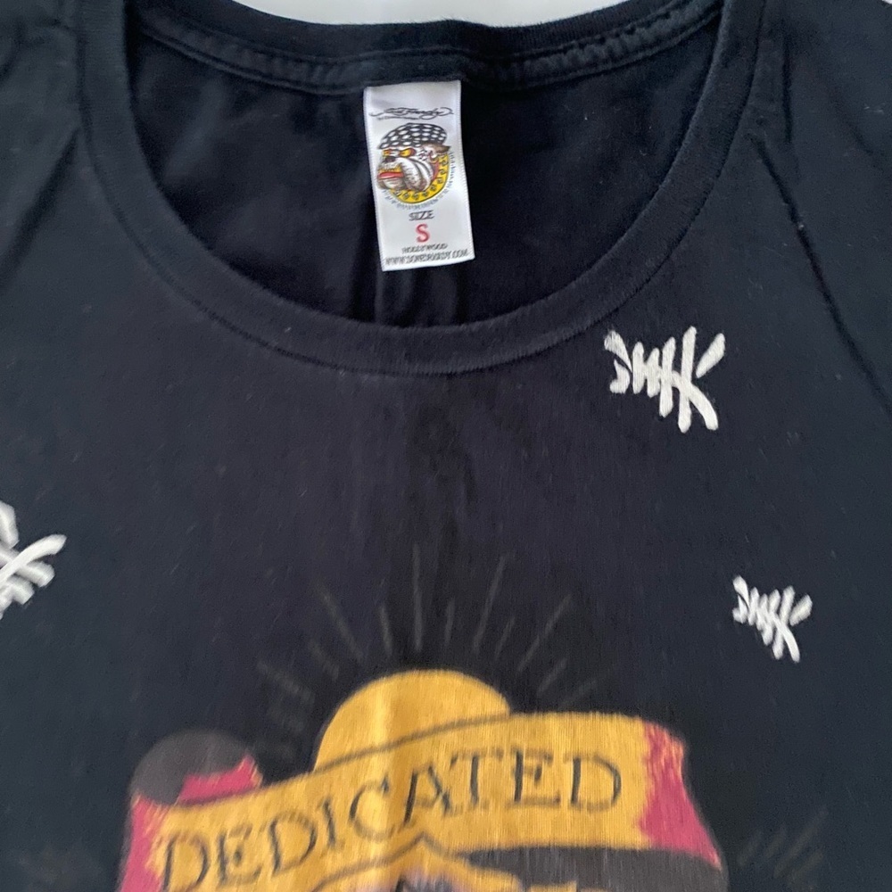 ED HARDY VINTAGE BLACK T SHIRT SIZE SMALL - Picture 2 of 8